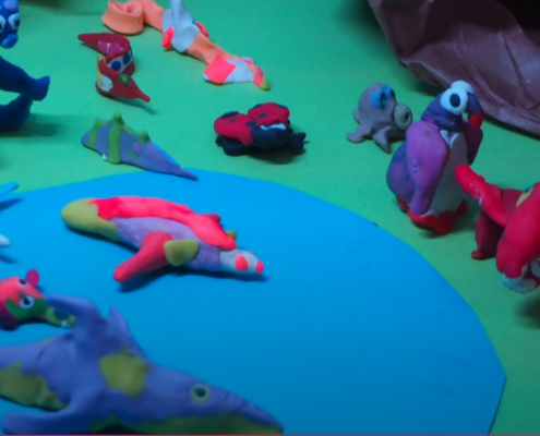 Bunte Knettiere für den Trickfilm Der Essensschatz